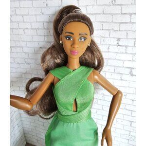 Fresh Dolls Keisha 11.5” Fashion Doll Green Gown Mint Displayed Curvy Articulate